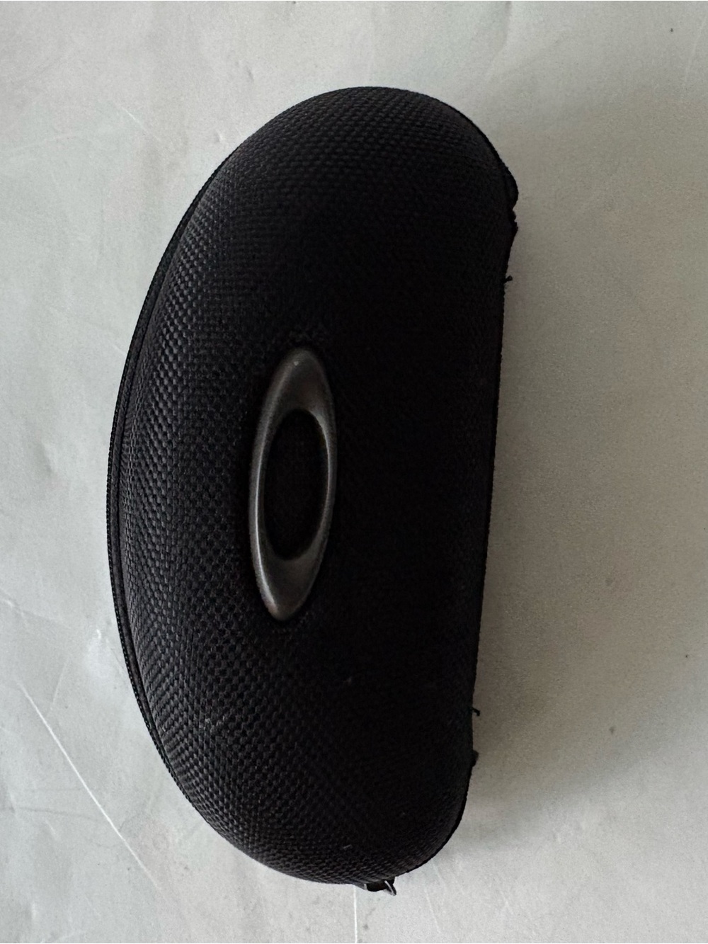 Oakley Hard Shell Zippered Eyeglasses Sunglasses Case Protective Travel Pouch